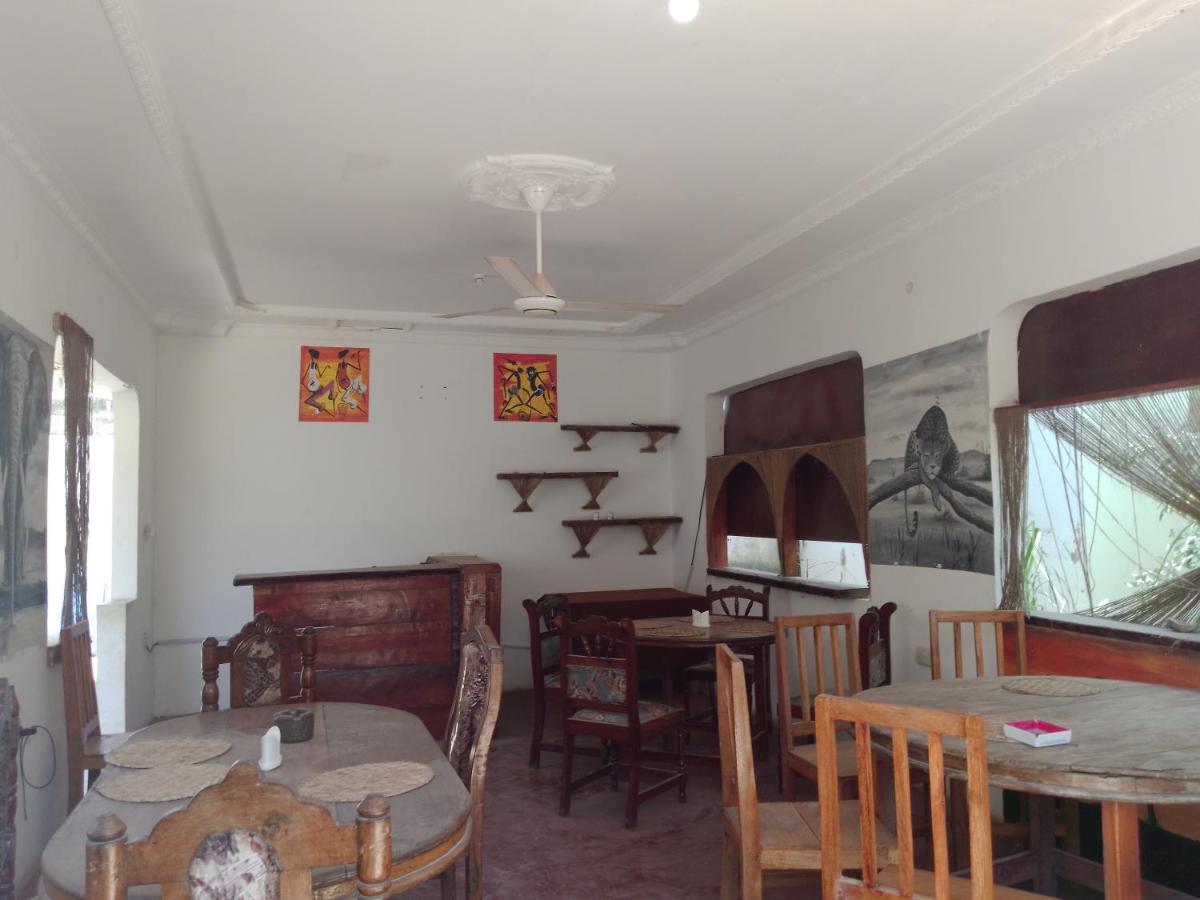 H & H Bungalows Nungwi Kültér fotó